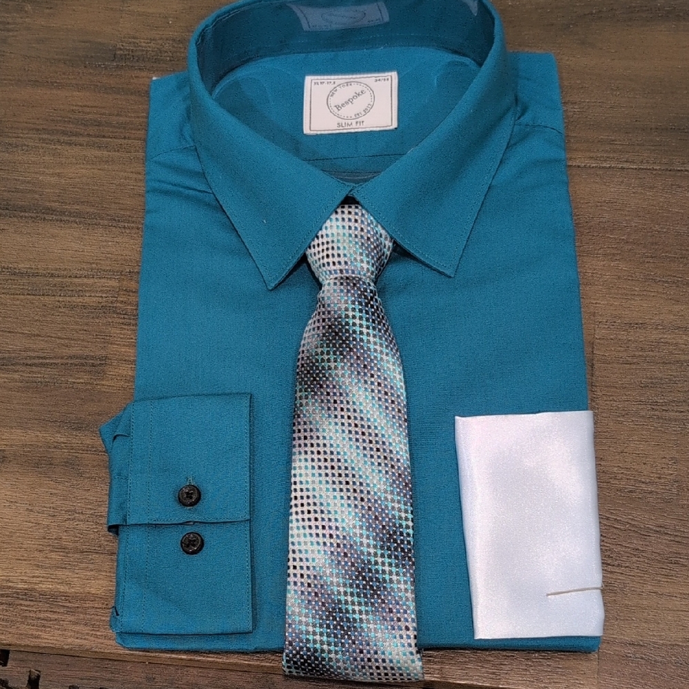 Bespoke Teal Dress Shirt with Patterned Tie